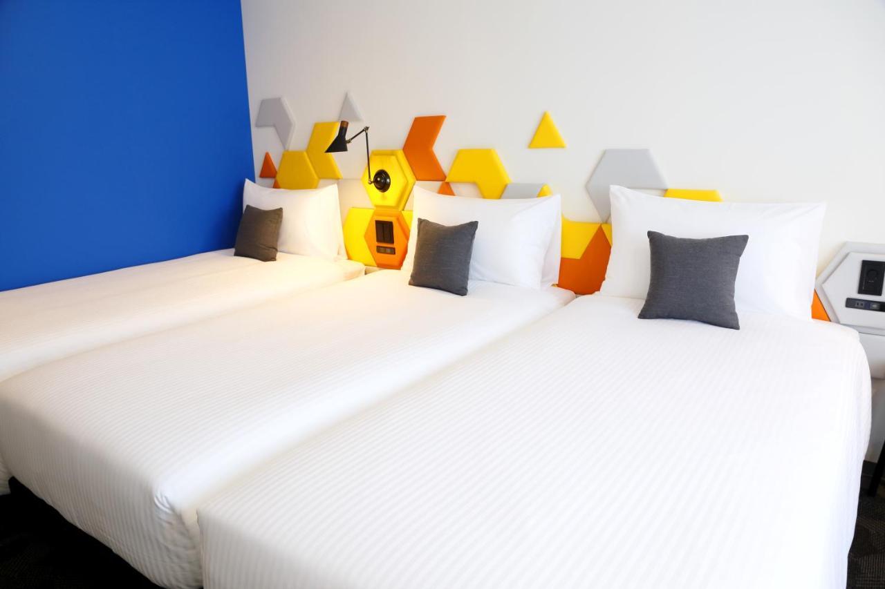 Ibis Styles Tokyo Bay Hotel Urayasu Exterior photo